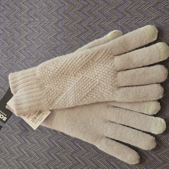 SONOMA BRAND WOMEN'S LINED GRAY WARM WINTER GLOVES ONE SIZE FITS MOST - Picture 1 of 8